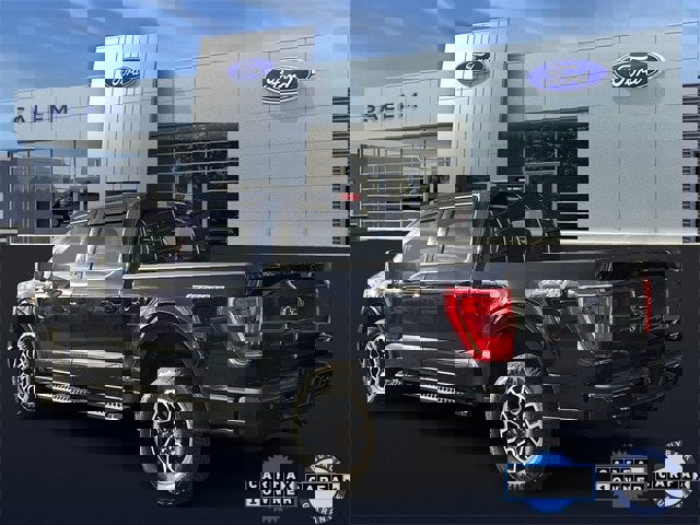 Certified 2022 Ford F150 XLT w/ Equipment Group 302A High image 4