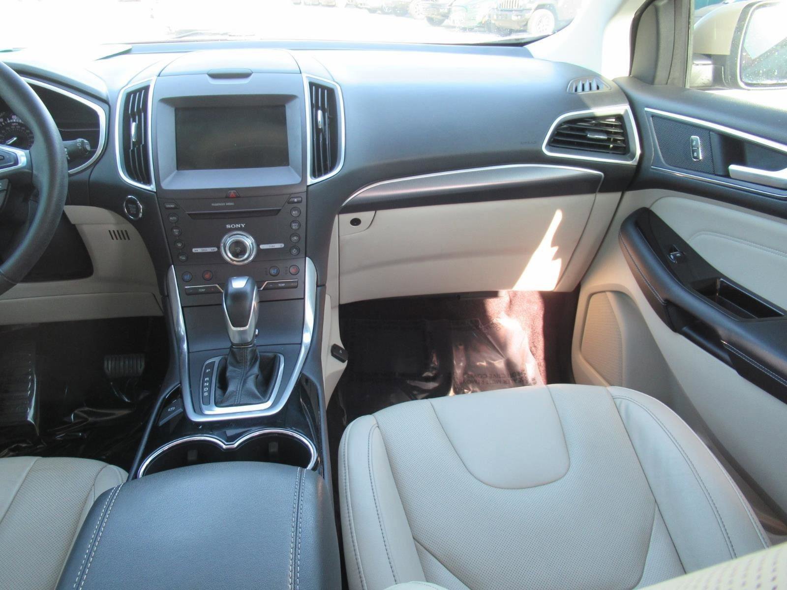 Certified 2017 Ford Edge Titanium w/ Equipment Group 301A image 14