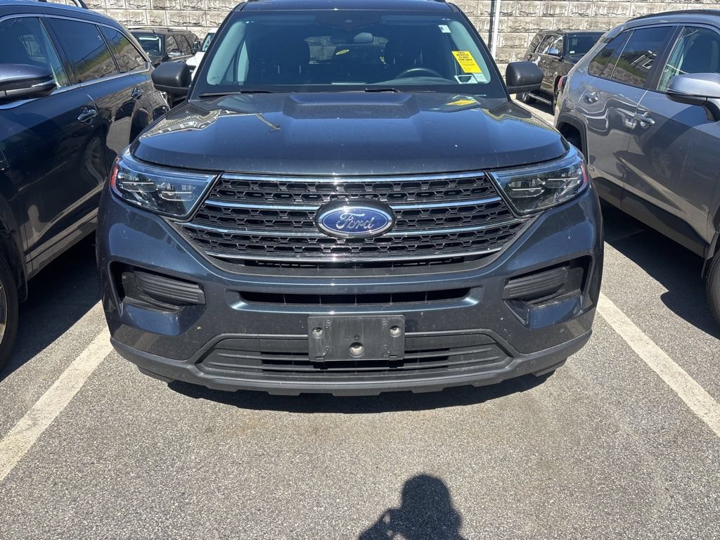 Certified 2024 Ford Explorer XLT AWD/4WD image 2