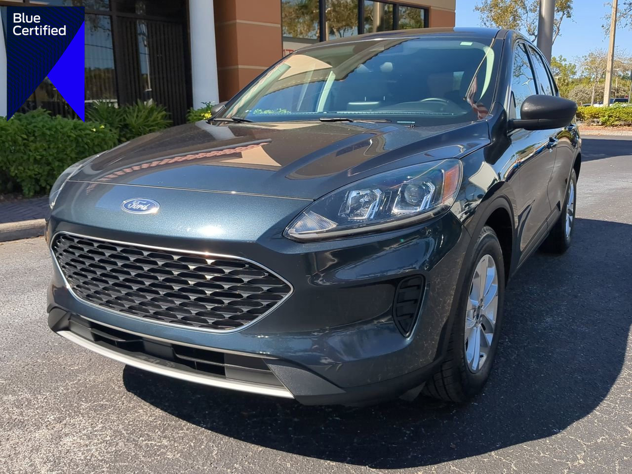 Certified 2022 Ford Escape SE w/ Convenience Package image 1