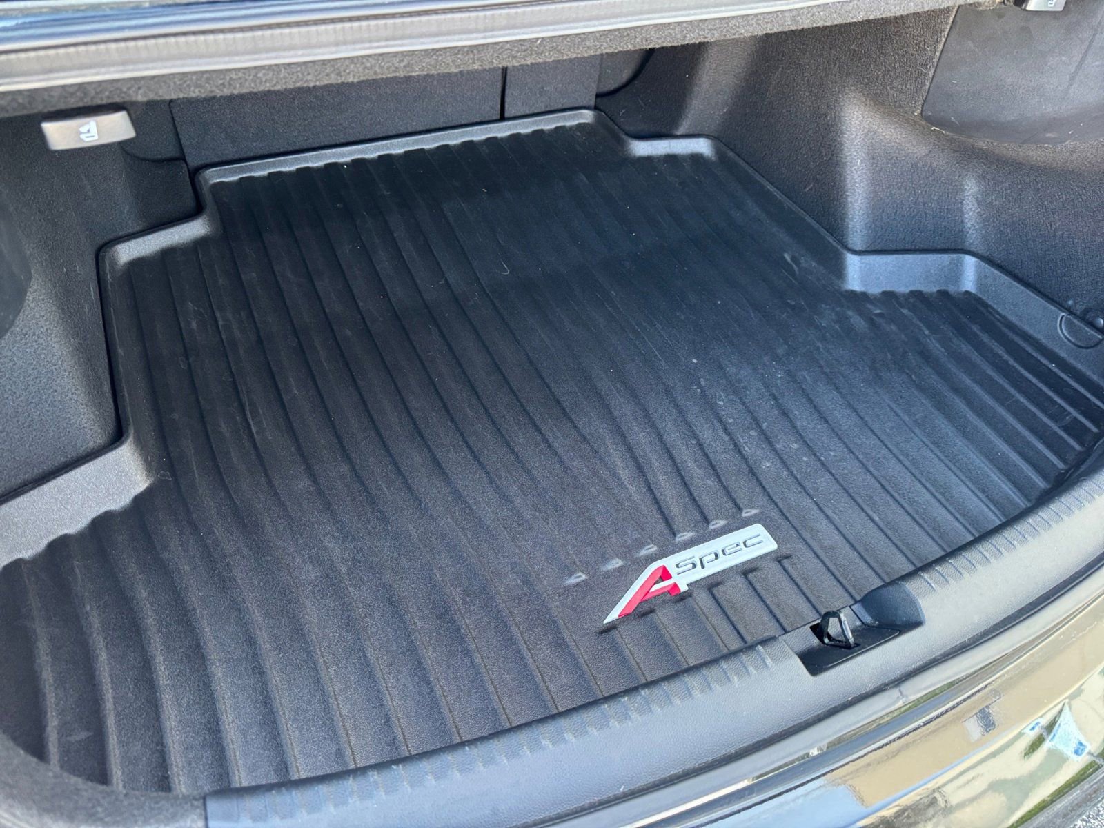 Used 2022 Acura TLX A-Spec Package image 16