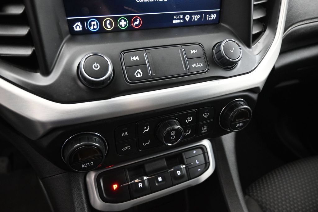Used 2022 GMC Acadia SLE FWD image 16