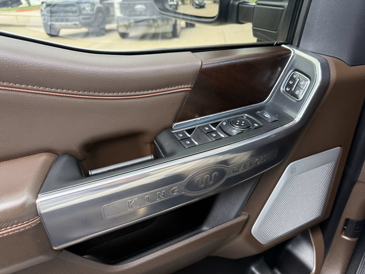 Certified 2025 Ford F250 King Ranch w/ FX4 Off-Road Package AWD/4WD image 24