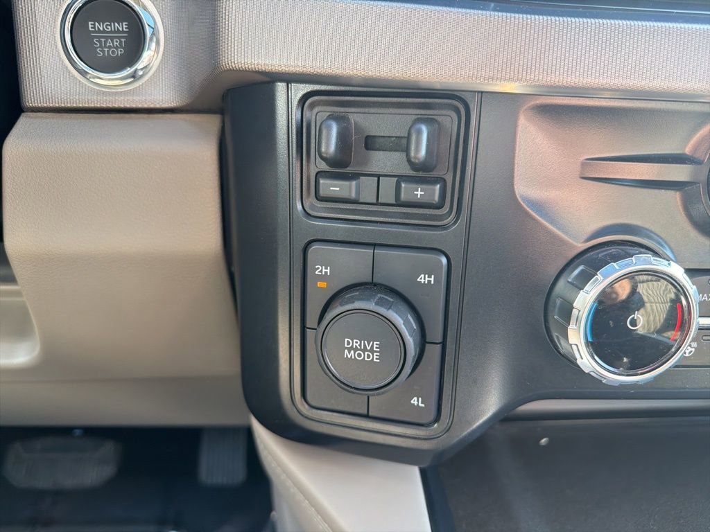 Certified 2025 Ford F450 Platinum w/ Platinum Plus Package image 35