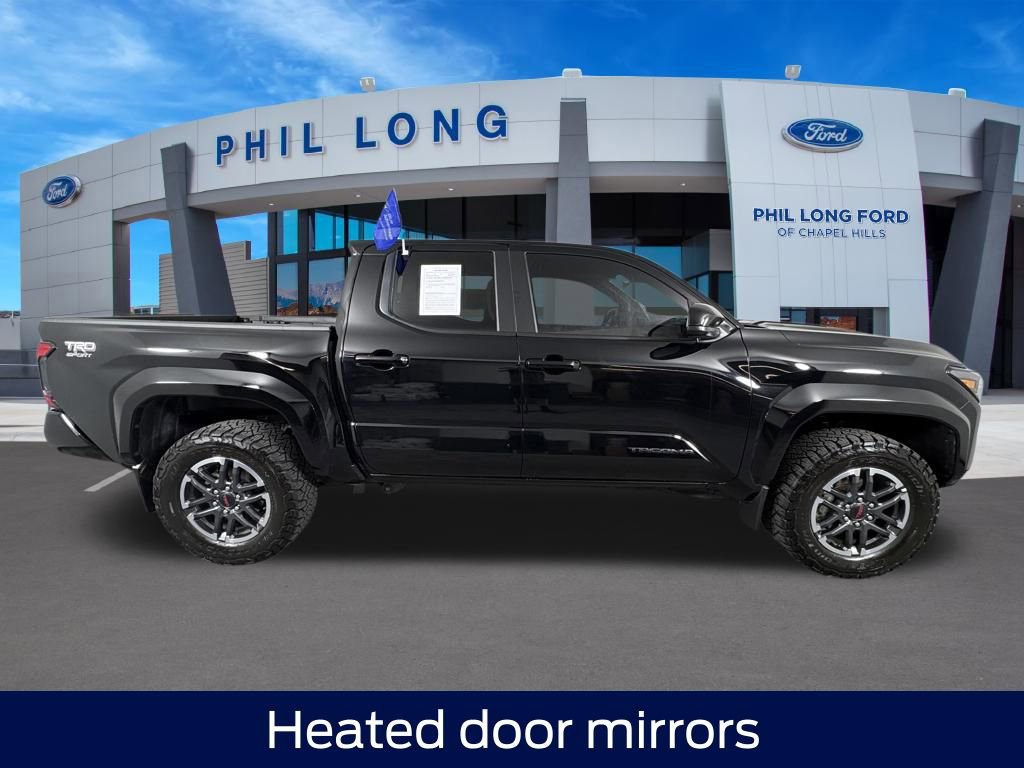 Used 2024 Toyota Tacoma TRD Sport AWD/4WD image 8