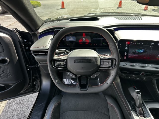 Used 2024 Dodge Charger Daytona Scat Pack w/ Plus Group AWD/4WD image 14