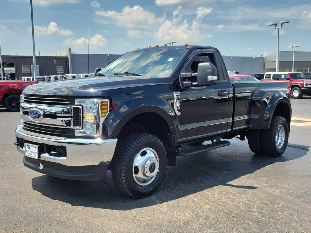 Certified 2019 Ford F350 XL w/ STX Appearance Package AWD/4WD image 8