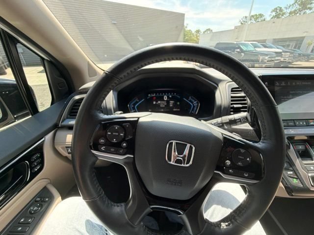 Used 2024 Honda Odyssey Elite image 15