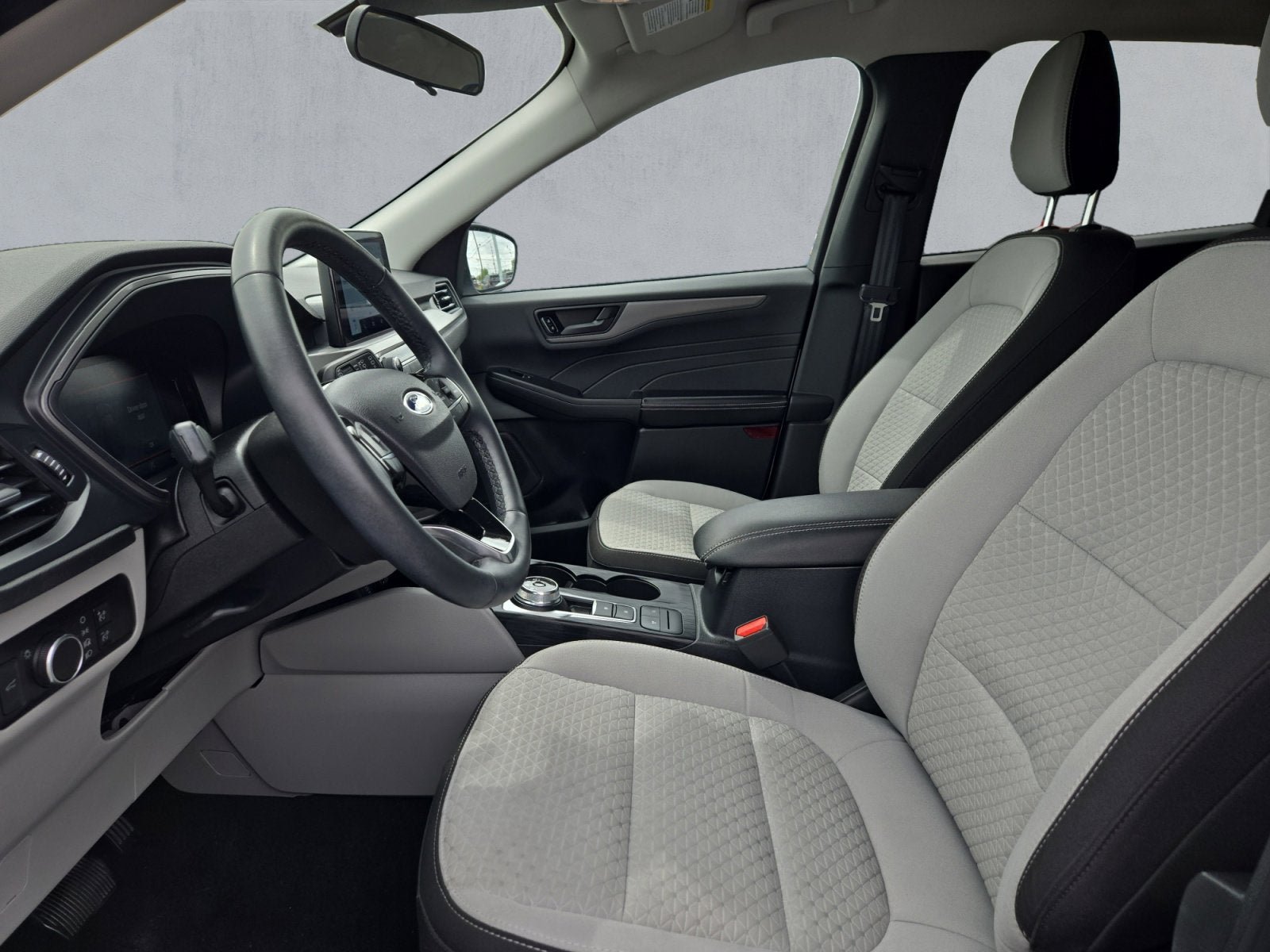 Certified 2023 Ford Escape Active AWD/4WD image 10