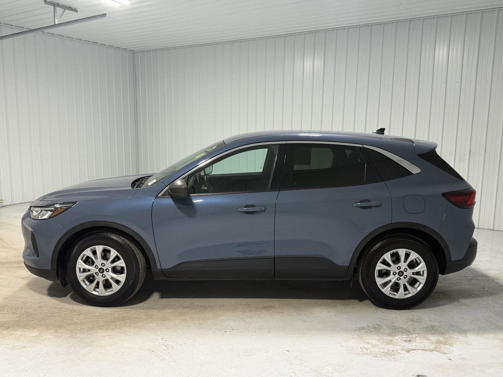 Certified 2023 Ford Escape Active w/ Tech Pack #1 image 2