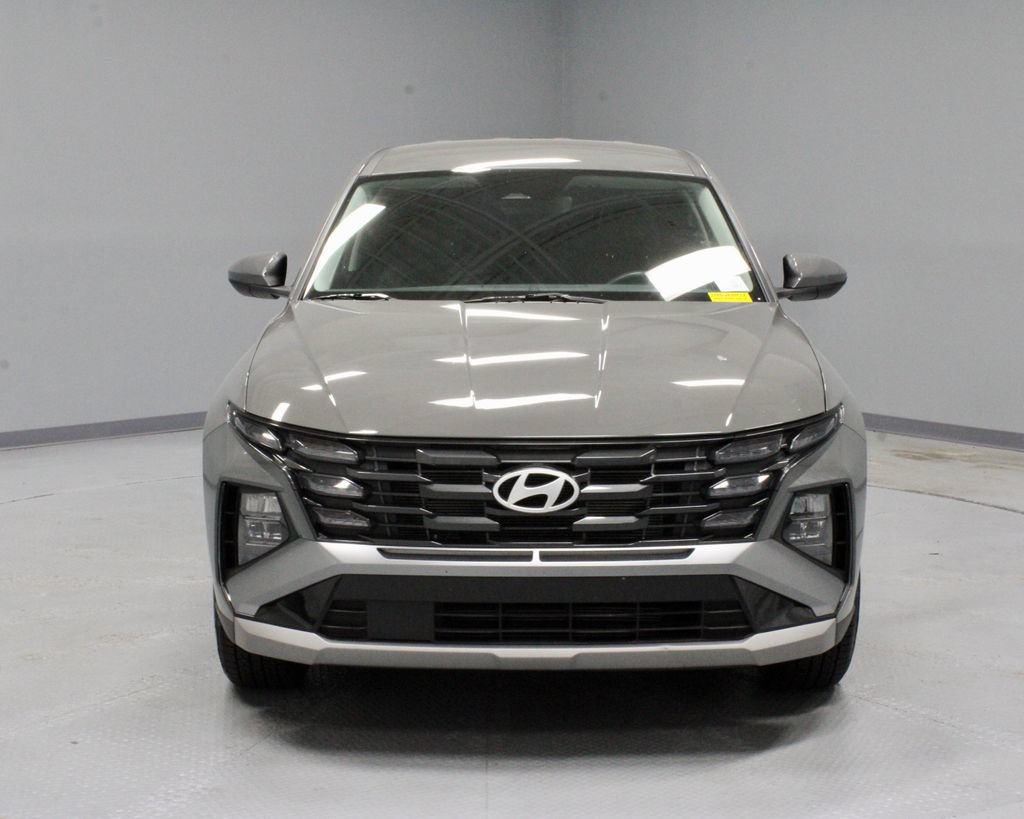 Used 2025 Hyundai Tucson SE FWD image 6