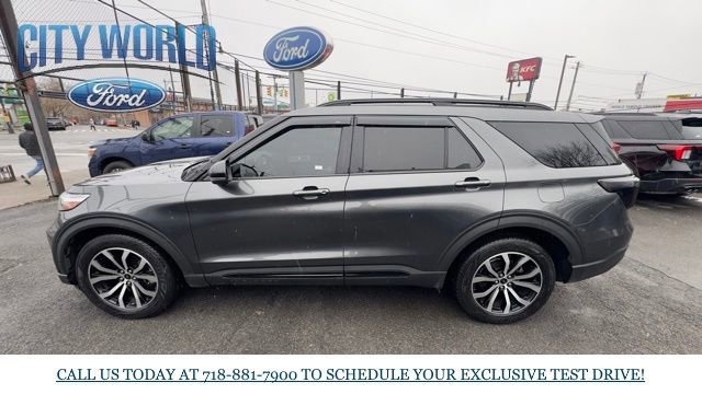 Certified 2020 Ford Explorer ST image 2
