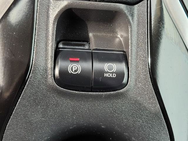 Used 2022 Toyota Corolla LE FWD image 23