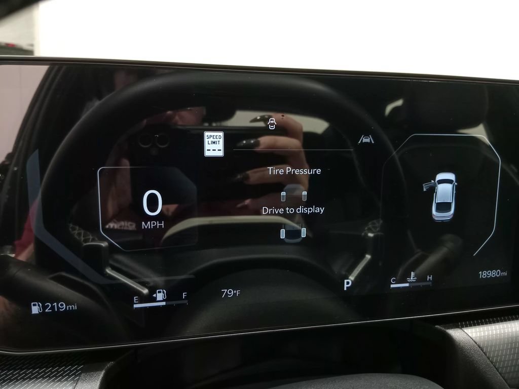 Used 2025 Kia K4 GT-Line w/ GT-Line Sunroof Package FWD image 18