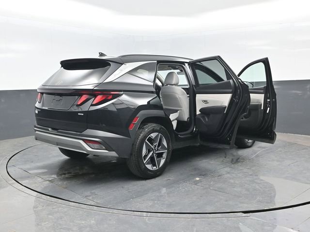 Used 2025 Hyundai Tucson SEL AWD/4WD image 27