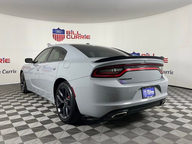 Used 2021 Dodge Charger SXT w/ Blacktop Package image 5