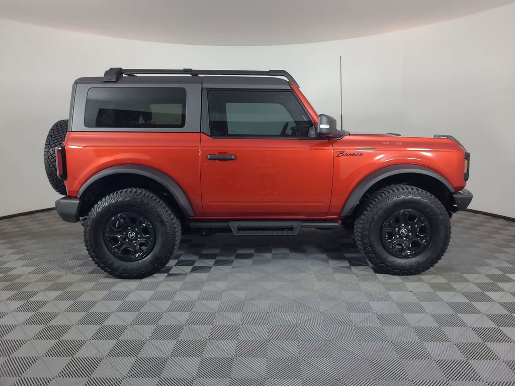 Certified 2023 Ford Bronco Wildtrak AWD/4WD image 2