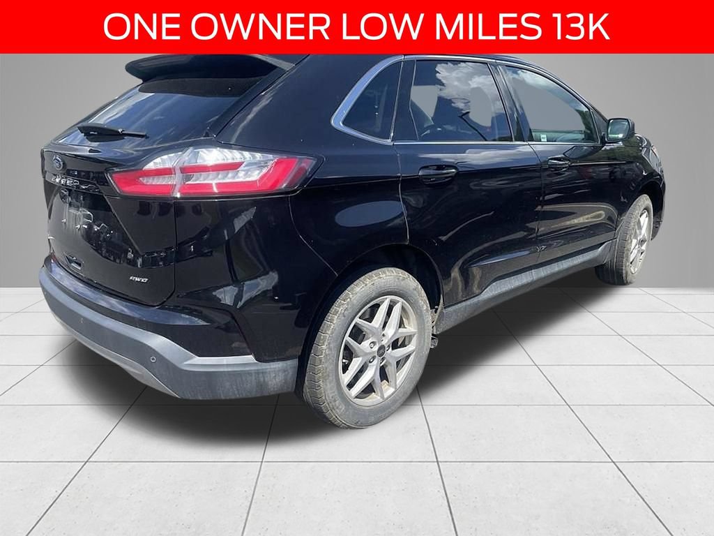 Certified 2024 Ford Edge SEL w/ Convenience Package AWD/4WD image 3