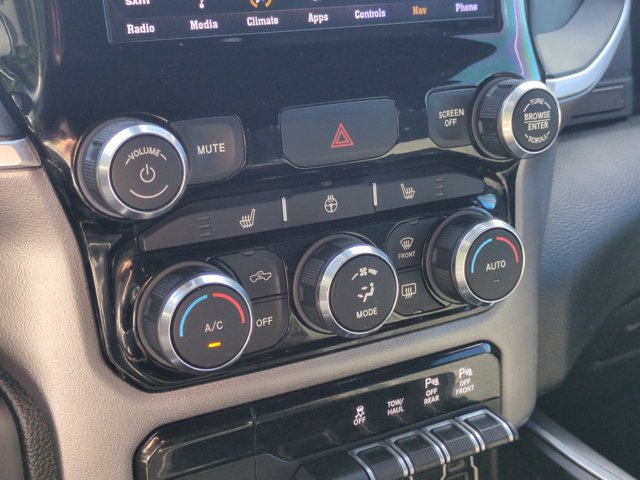 Used 2019 RAM 1500 Big Horn AWD/4WD image 25