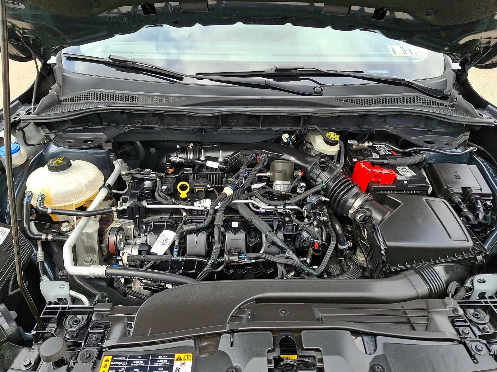 Certified 2022 Ford Escape SEL w/ SEL Stealth AWD Package image 27