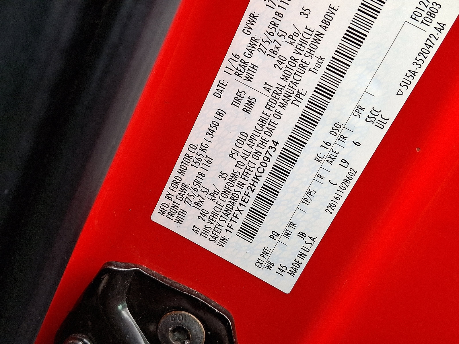 Certified 2017 Ford F150 XLT w/ Equipment Group 301A Mid image 27