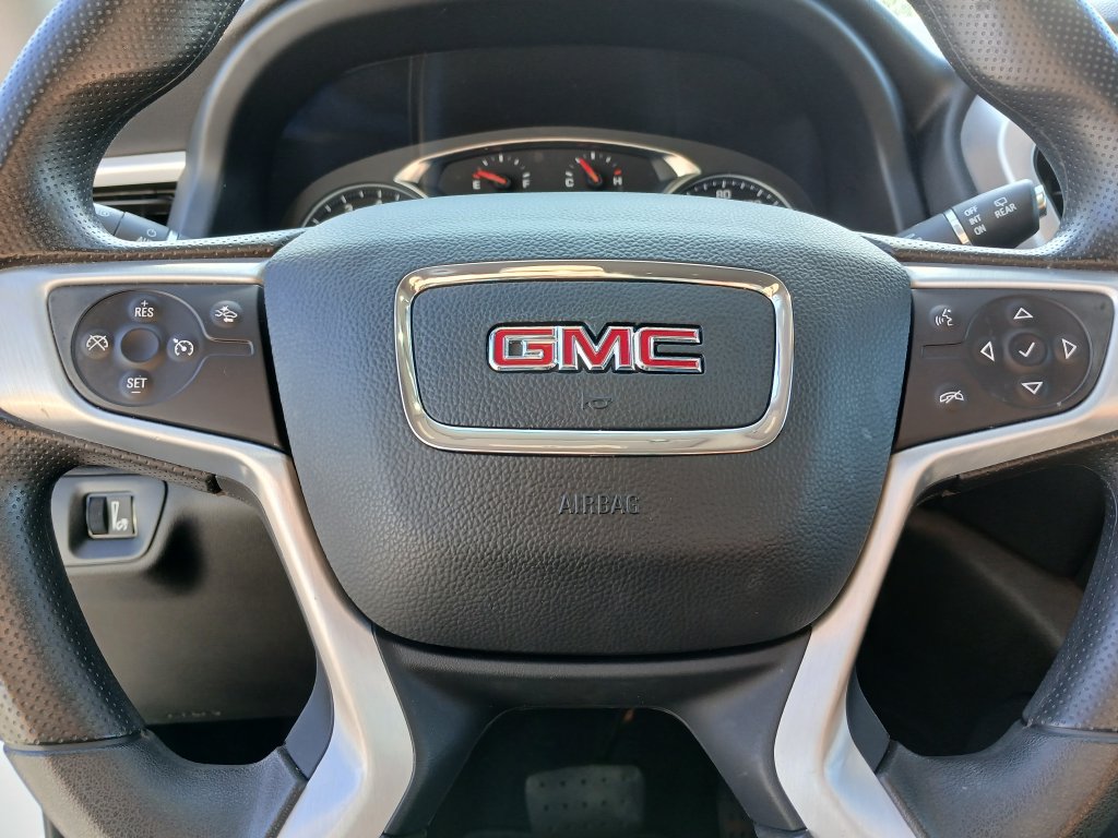 Used 2023 GMC Acadia SLE w/ Driver Convenience Package FWD image 24