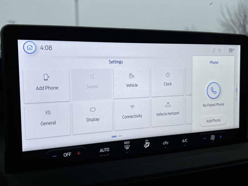 Certified 2025 Ford Maverick XL w/ 4K Tow Package image 28