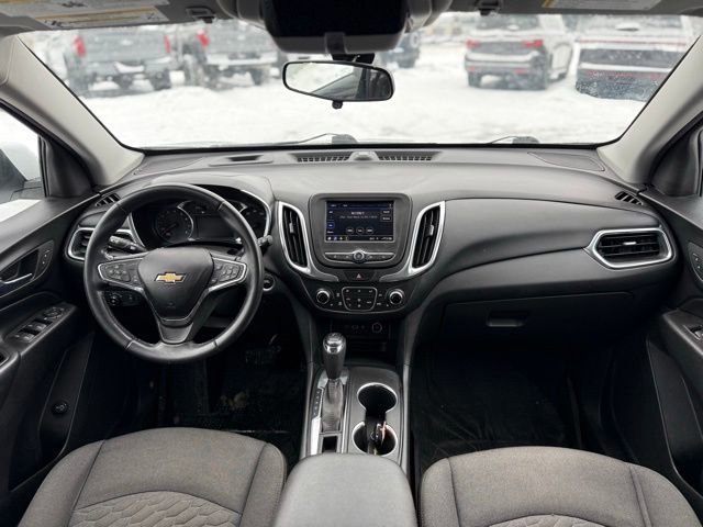 Used 2020 Chevrolet Equinox LT w/ Driver Convenience Package image 15