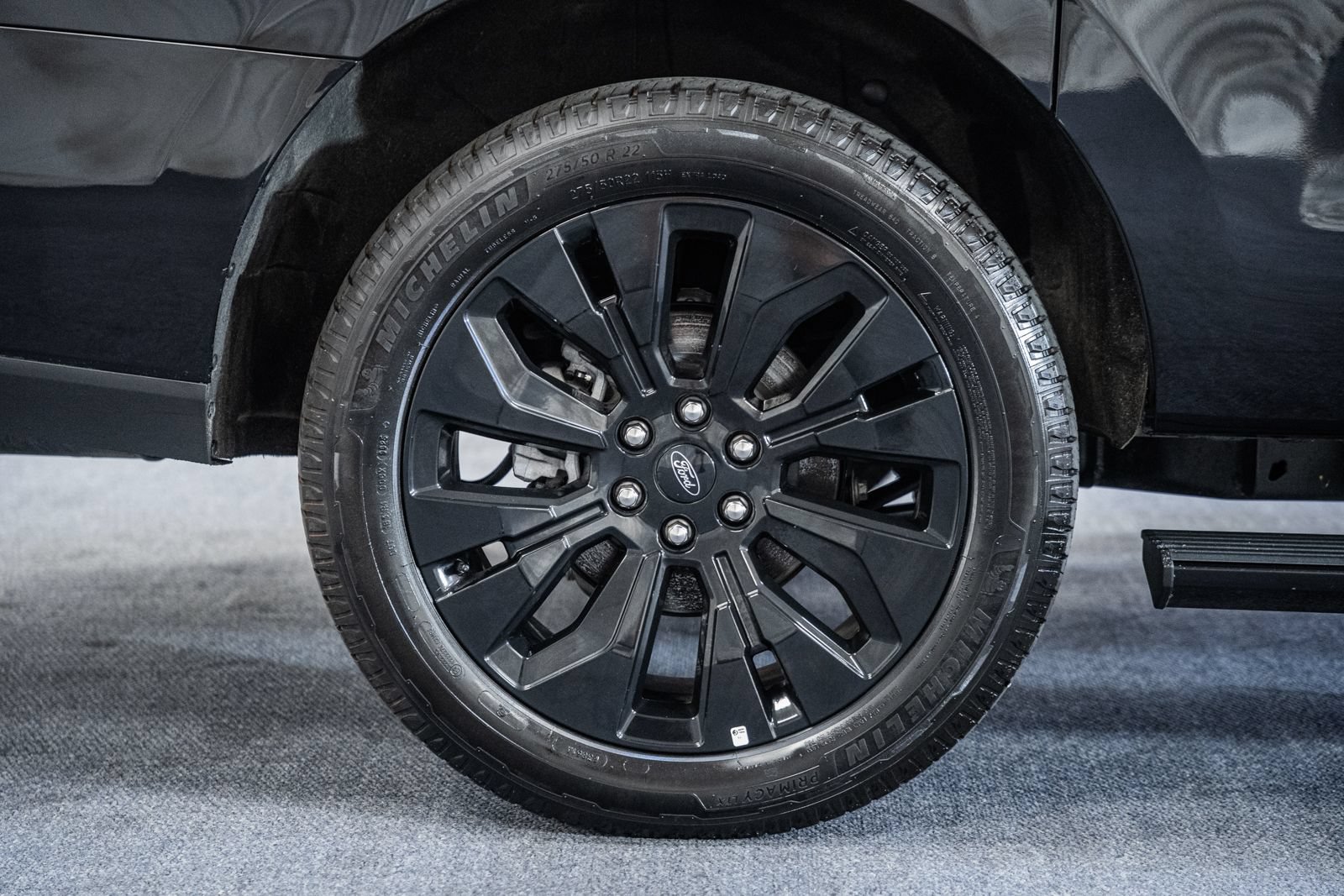 Certified 2025 Ford Expedition Max Platinum w/ Stealth Appearance Package AWD/4WD image 27