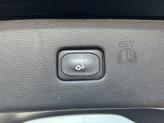 Certified 2024 Ford Edge SEL w/ Convenience Package AWD/4WD image 13