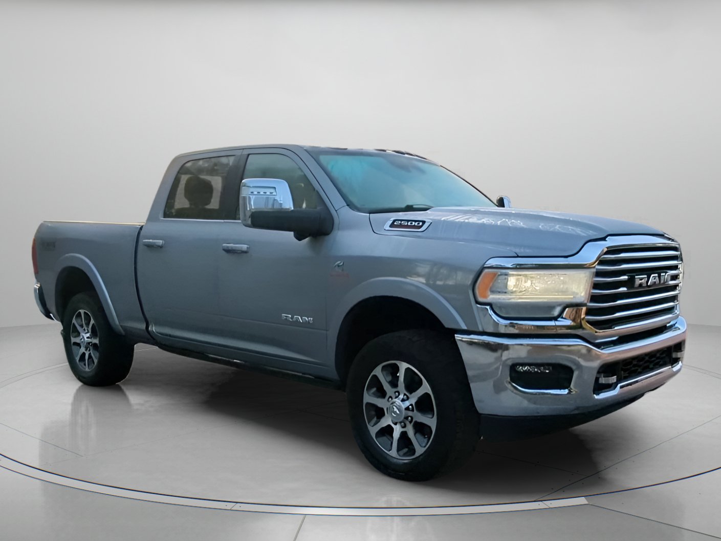 Used 2024 RAM 2500 Longhorn AWD/4WD image 2