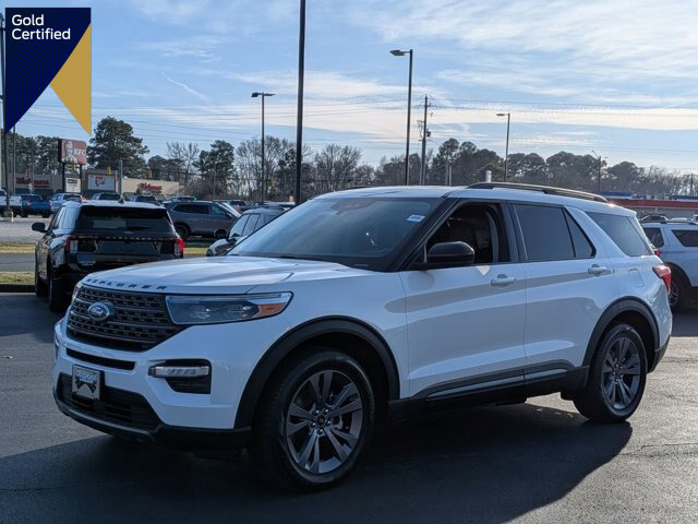 Certified 2022 Ford Explorer XLT w/ Equipment Group 202A