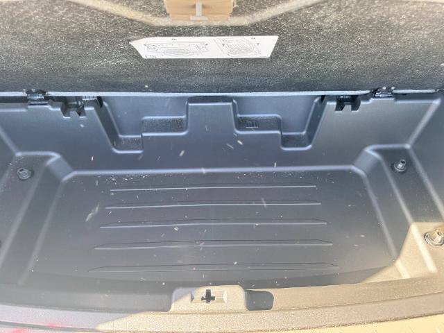 Used 2020 Chevrolet Traverse Premier FWD image 21