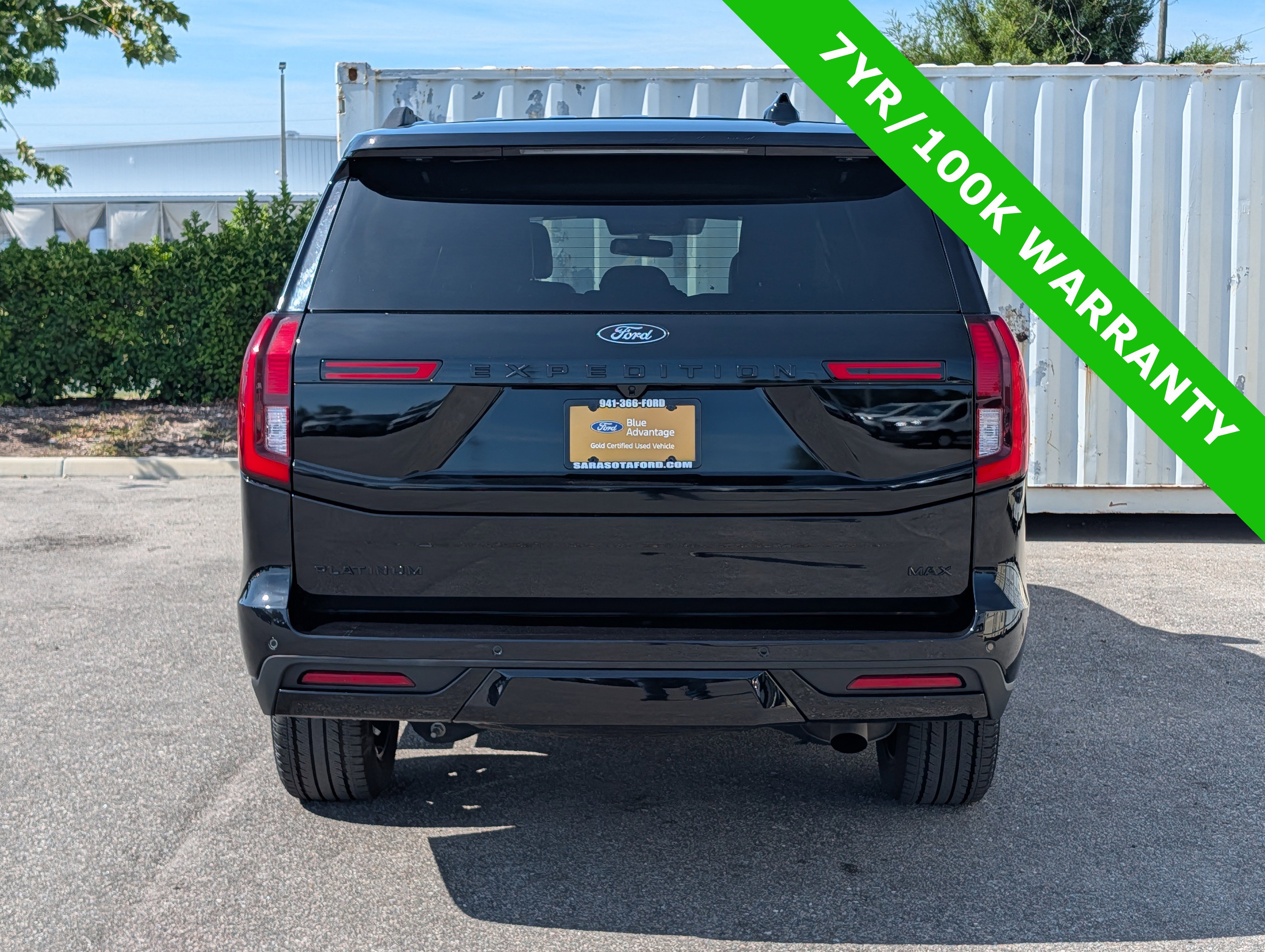 Certified 2025 Ford Expedition Max Platinum w/ Stealth Appearance Package AWD/4WD image 5