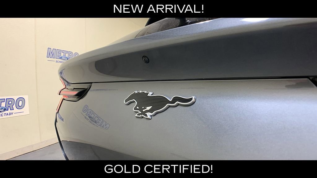 Certified 2021 Ford Mustang Mach-E Select w/ Comfort/Technology Package AWD/4WD image 17