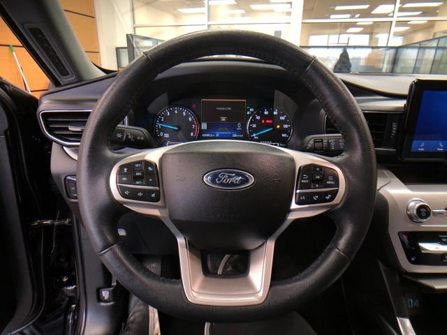 Certified 2023 Ford Explorer XLT w/ Equipment Group 202A image 12