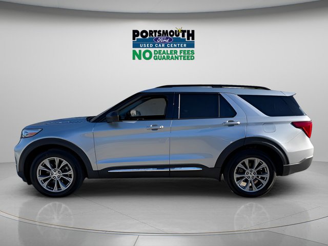 Certified 2022 Ford Explorer XLT w/ Equipment Group 202A AWD/4WD image 2