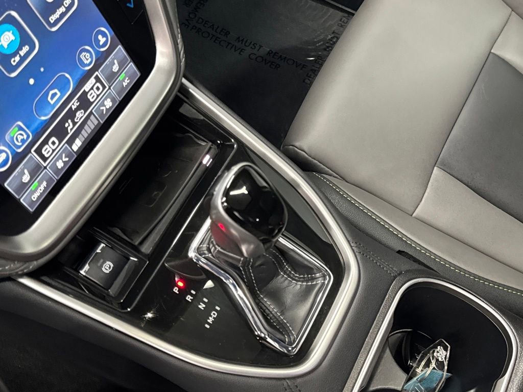 Used 2024 Subaru Outback Onyx Edition AWD/4WD image 30