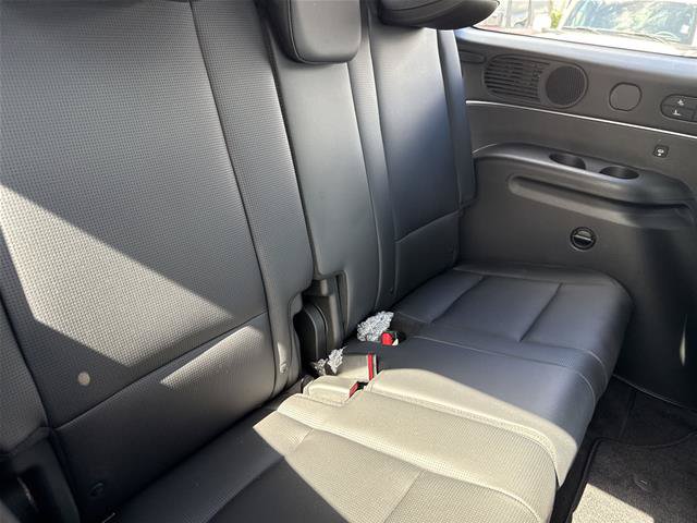 Used 2026 Hyundai Palisade Calligraphy FWD image 23