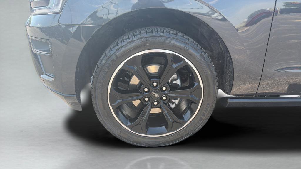 Certified 2023 Ford Expedition Limited AWD/4WD image 54