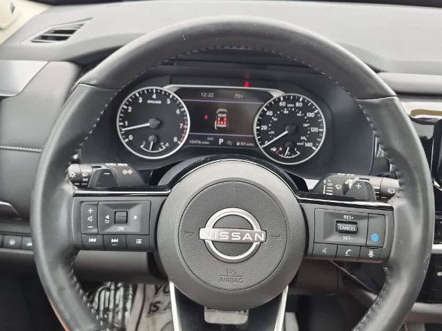 Used 2024 Nissan Pathfinder SL w/ SL Premium Package AWD/4WD image 18