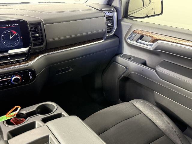 Used 2024 GMC Sierra 1500 Elevation image 14