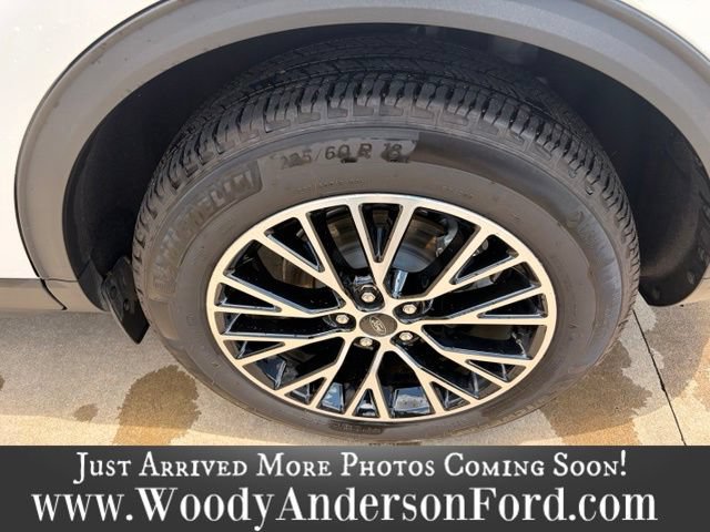 Certified 2024 Ford Escape SE FWD image 7