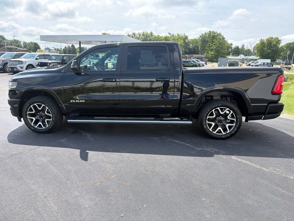 Used 2025 RAM 1500 Laramie w/ Sport Appearance Package AWD/4WD image 7