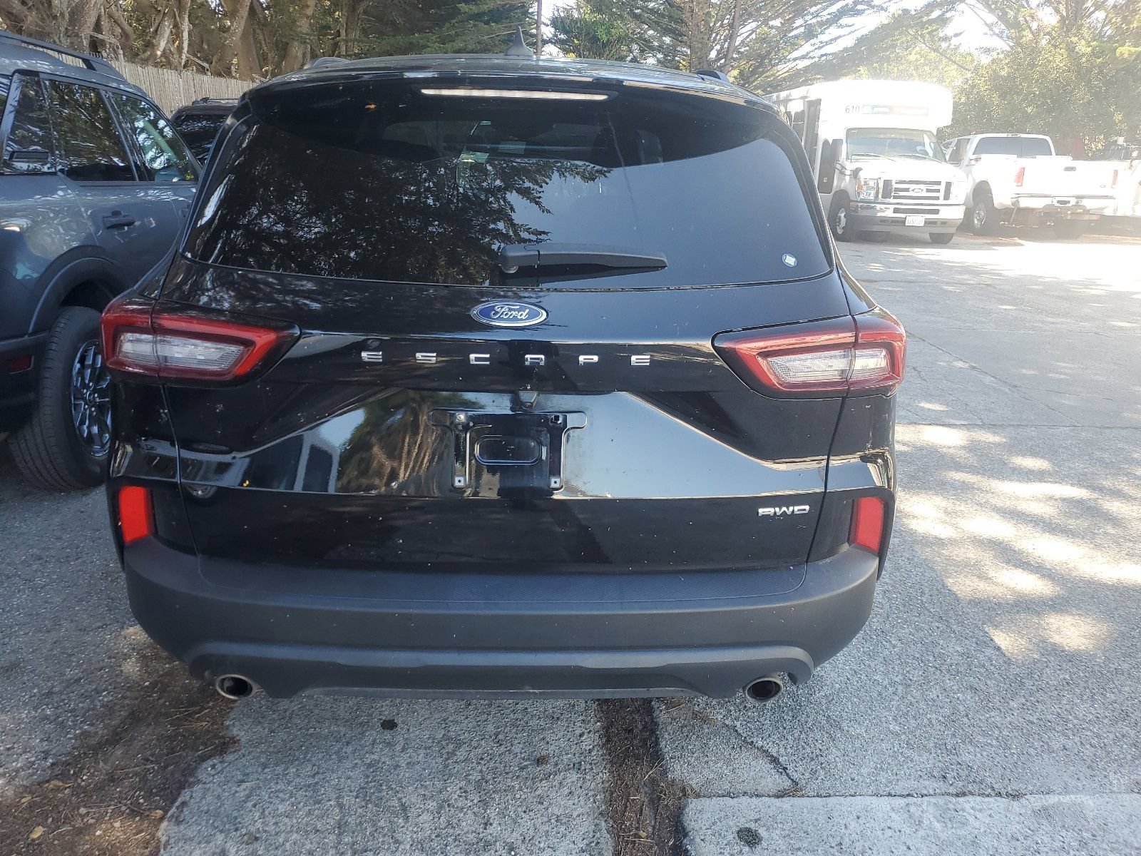 Certified 2025 Ford Escape ST-Line Select AWD/4WD image 7