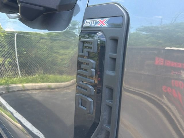 Certified 2023 Ford F350 XL w/ STX Appearance Package AWD/4WD image 5