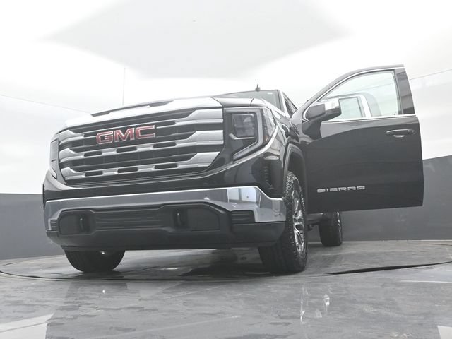 Used 2023 GMC Sierra 1500 SLE w/ X31 Off-Road Package AWD/4WD image 28