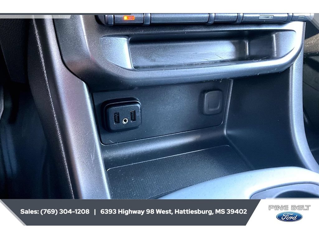Used 2022 Chevrolet Colorado LT w/ Fleet Safety Package RWD image 24