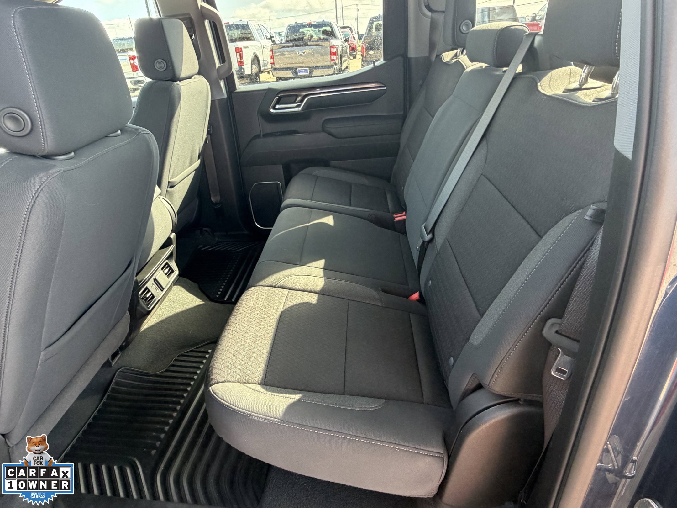 Used 2023 Chevrolet Silverado 1500 LT AWD/4WD image 25
