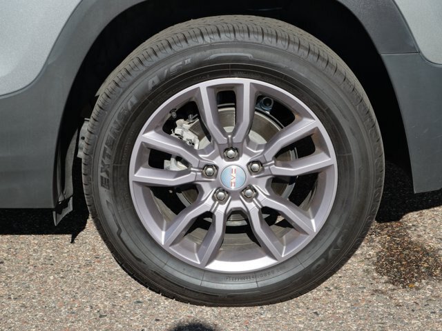 Used 2023 GMC Terrain SLT AWD/4WD image 8
